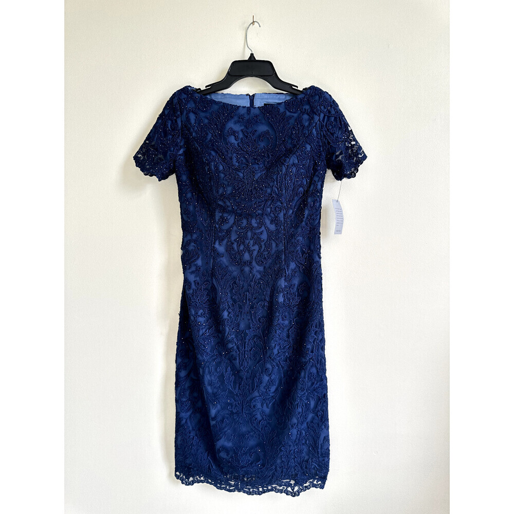 La Femme women's Beaded Lace Short Sleeve Dress Navy Size 4 fits XS $600